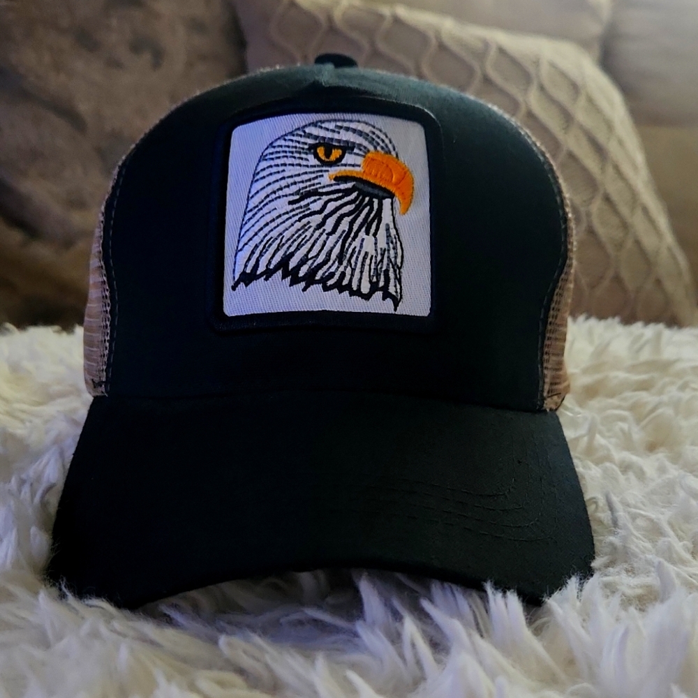Trucker hat